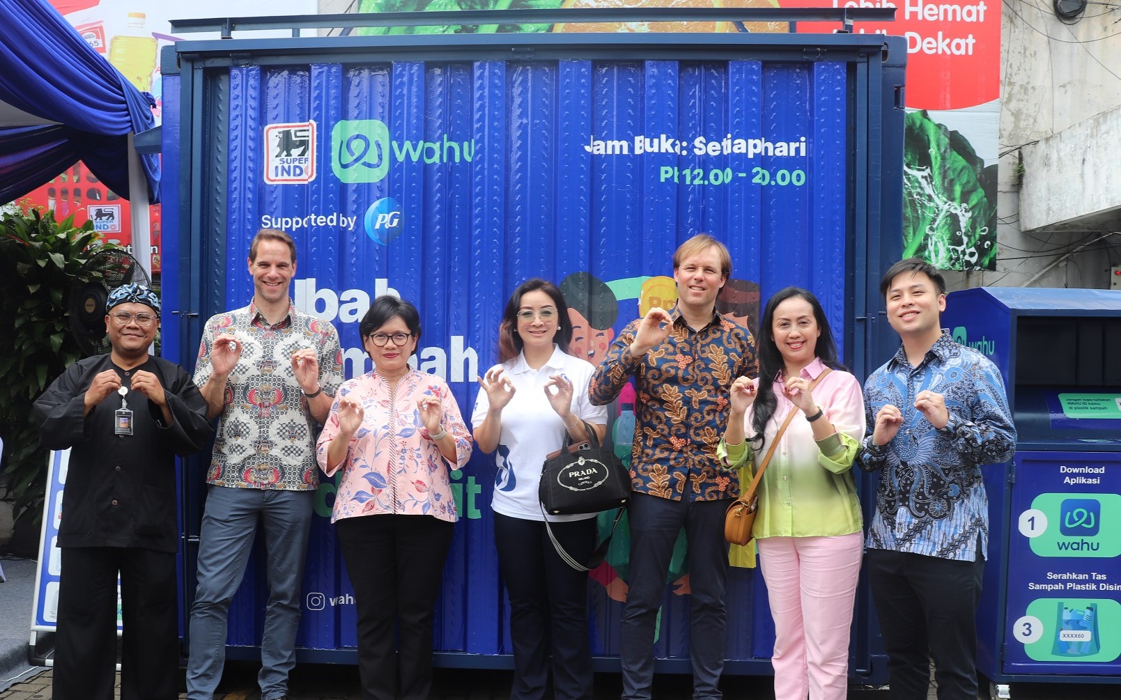 Super Indo Tegaskan Komitmen Ramah Sampah di Kota Bandung