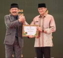 Menparekraf Terima Penghargaan Bergengsi Baznas Award 2024