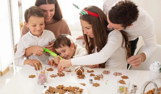 Sambut Natal dan Tahun Baru di BWH Hotels Indonesia!