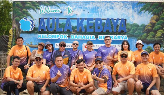 Peringati World Environment Education Day 2025 Harris Hotel Jakarta-Bekasi Gelar Penanaman Mangrove