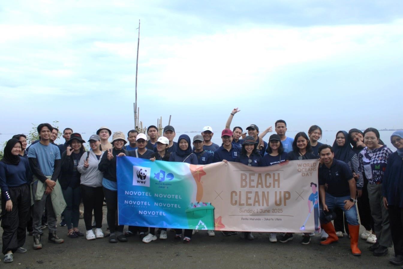 Novotel Jakarta, Tangerang & Bogor Bersama Marine Buddies Gelar Aksi Bersih Pantai Marunda