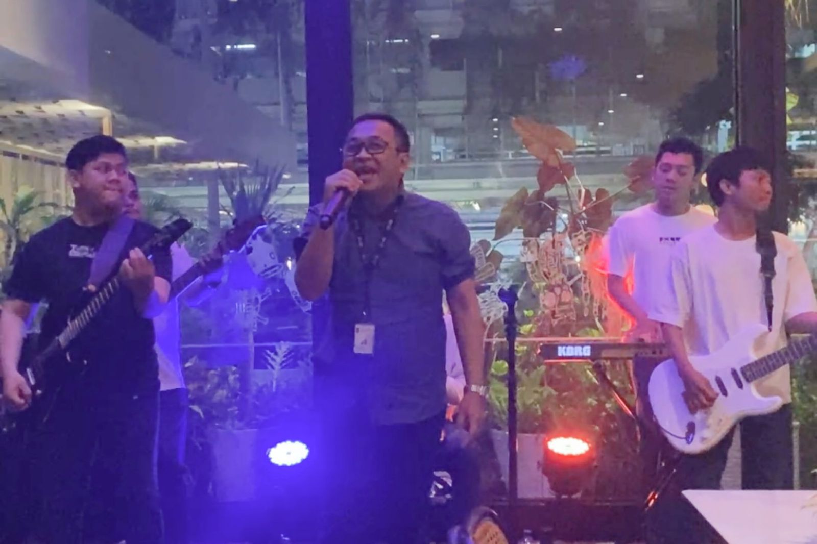 Smoke Signals! Nikmati Malam Weekend Seru di Jakarta