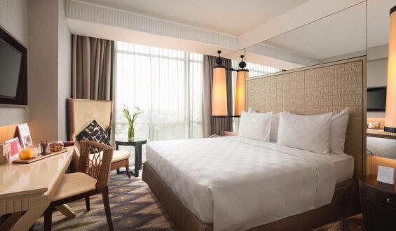 Neon Party 2026: Rayakan Tahun Baru dengan Gemerlap!