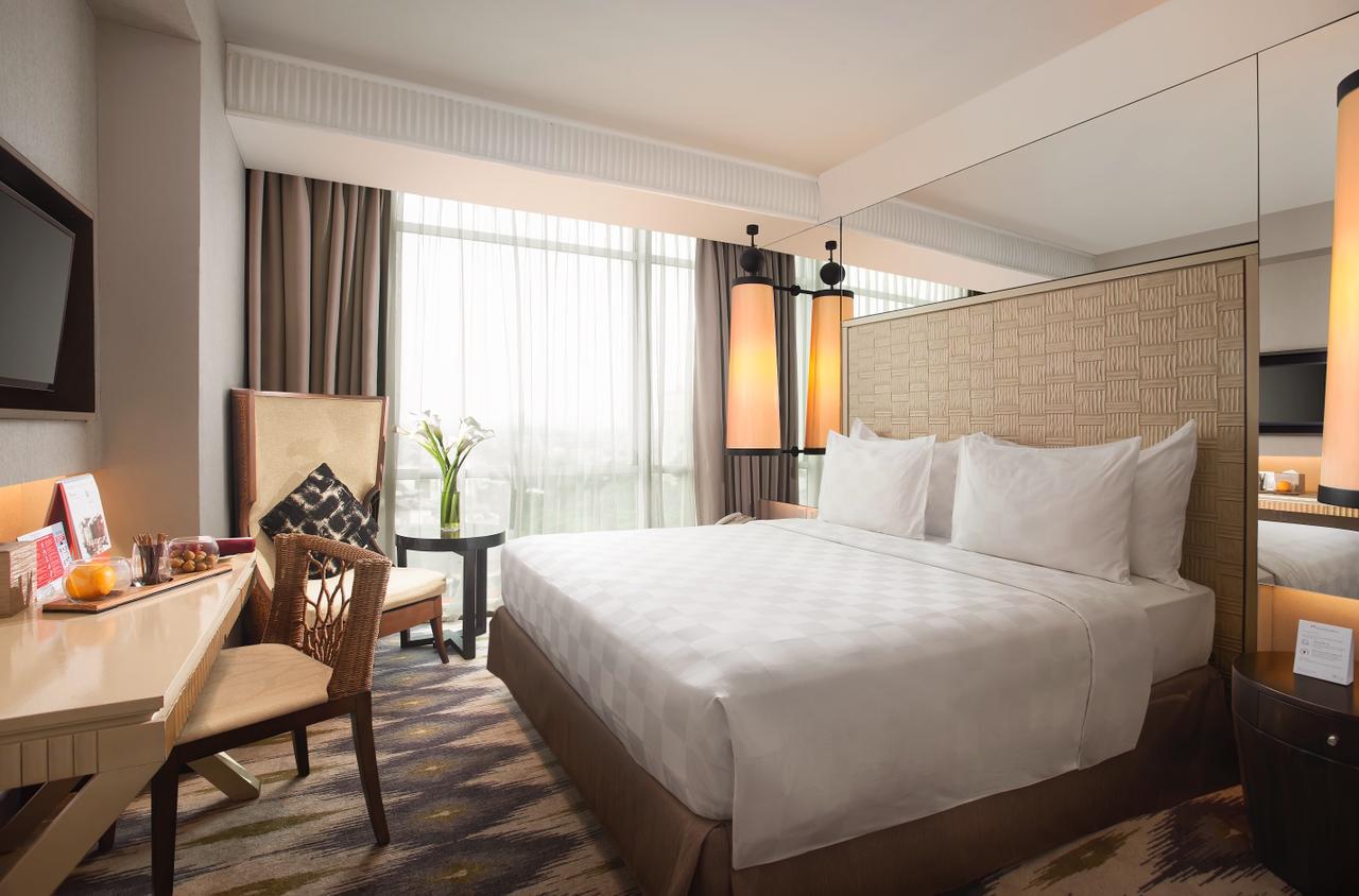 Neon Party 2026: Rayakan Tahun Baru dengan Gemerlap!