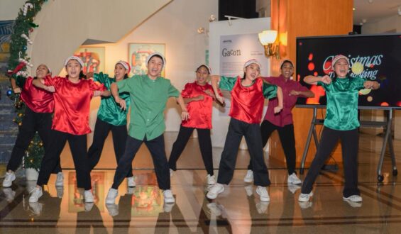 Natal Meriah di ARTOTEL Gelora Senayan Jakarta