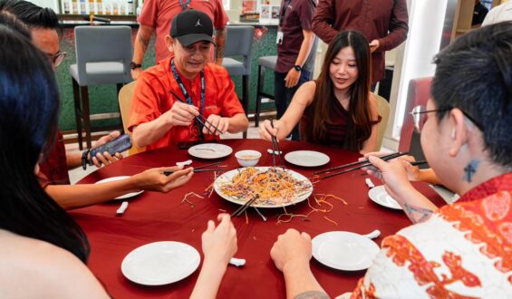 Sajian Keberuntungan Tahun Baru Imlek di Artotel Harmoni