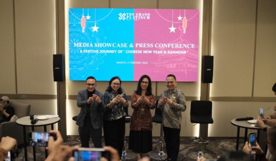 Perjalanan Perayaan Berkelas The Grand Platinum Jakarta
