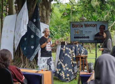 Menggali Makna Weton Lewat Seni Batik dan Diskusi Budaya